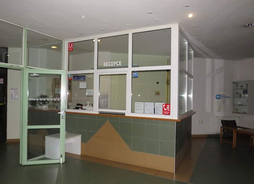 Front desk Photo