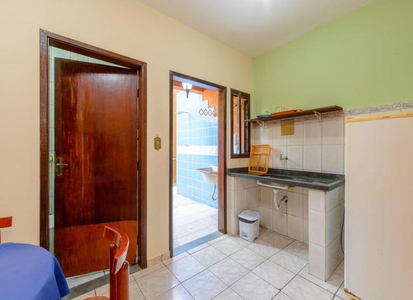 Kitchen Photo