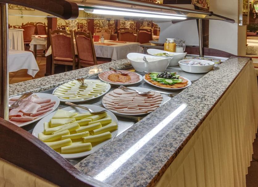 Buffet Photo
