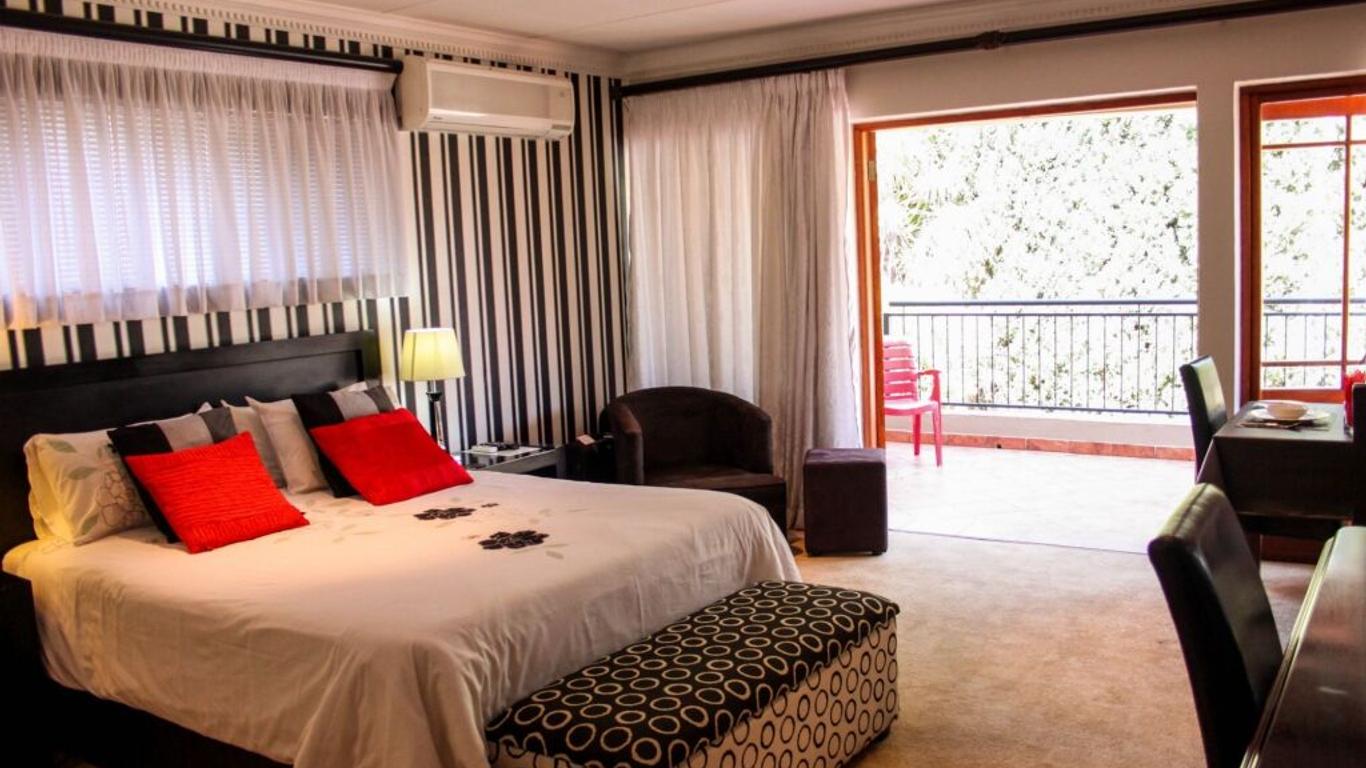 Silver Palms Guest House