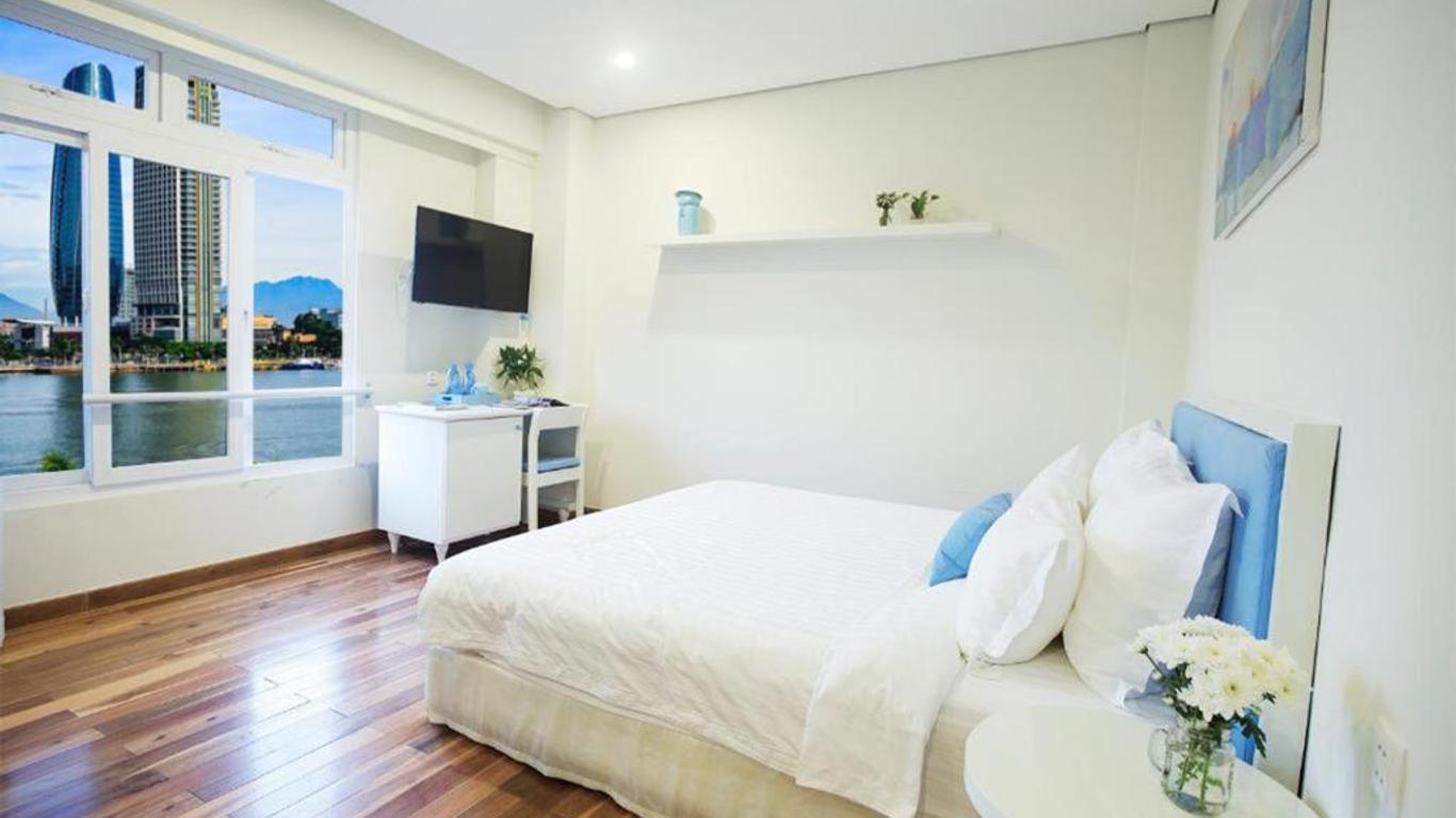 Palmier Hotel - Art House Da Nang