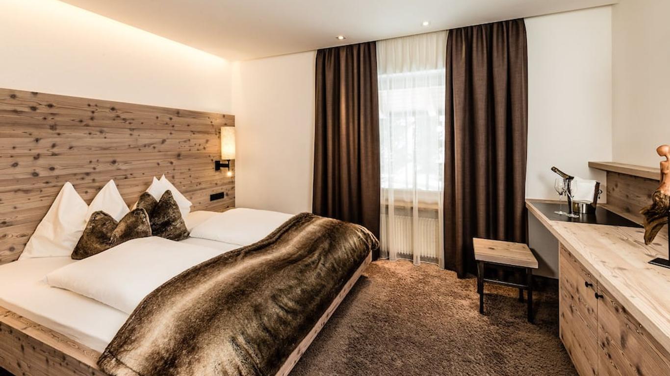 Arthotel Anterleghes - Gardenahotels