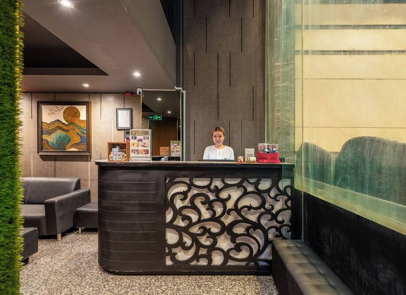 Front desk Photo