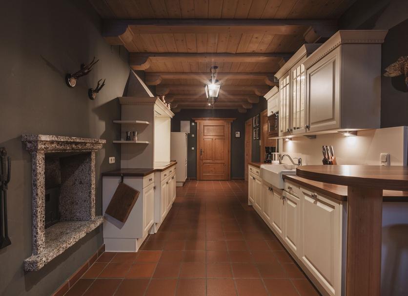 Kitchen Photo
