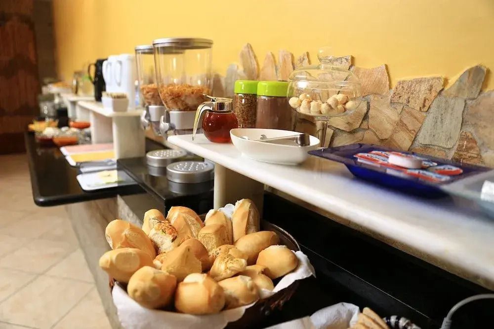 Buffet Photo