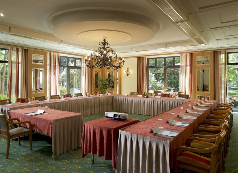 Conference room Photo