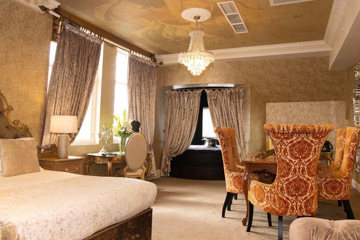 Room amenity