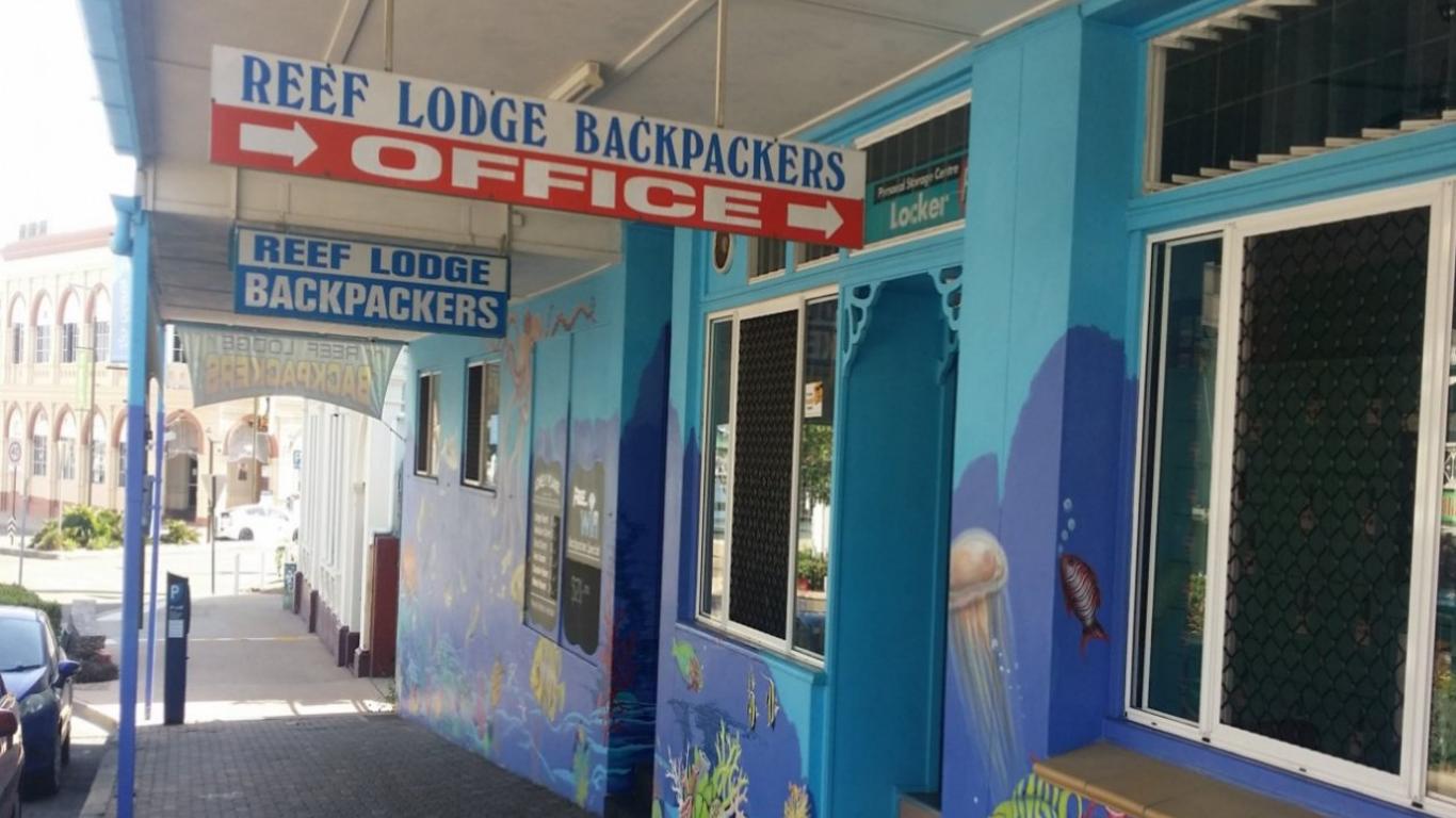 Reef Lodge Backpackers
