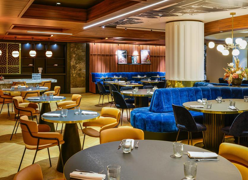 Restaurant Photo