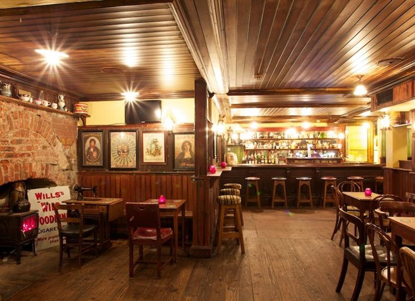 Bar Photo