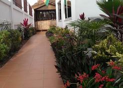 Hotel Elegance - Accra - Outdoor view