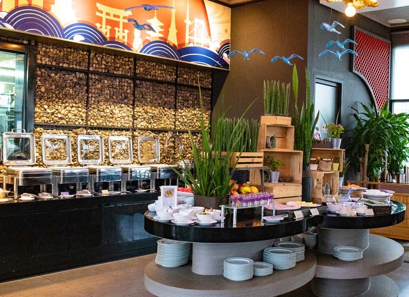 Buffet Photo