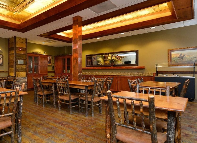 Dining room Photo