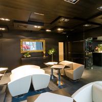 Royal Square Hotel & Suites
