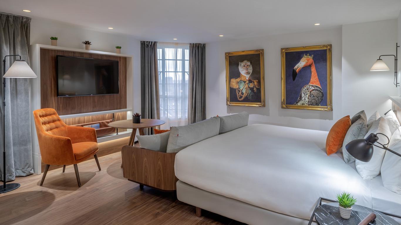 The Level at Melia White House