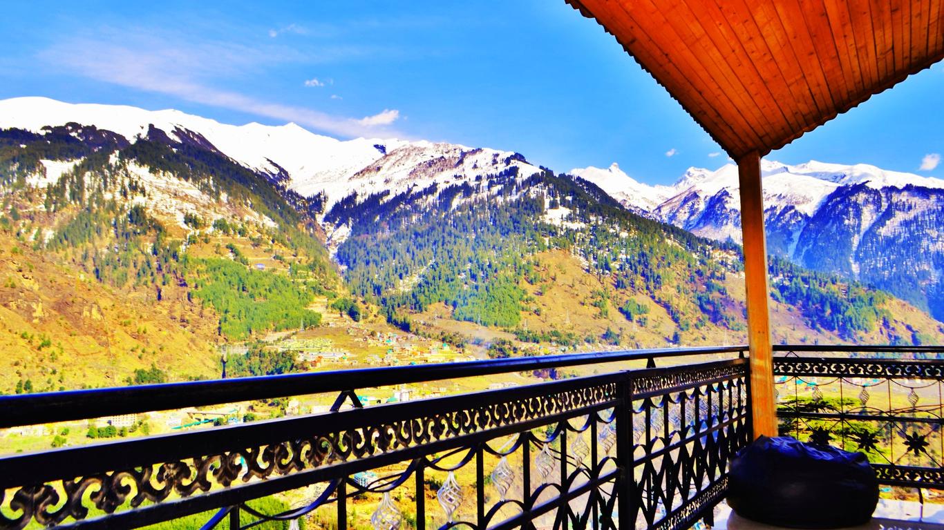 Pause At Manali